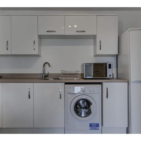 Large, Spacious And Modern Apt For 4 In Manchester Extérieur photo